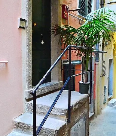 Silver Flat Apartment