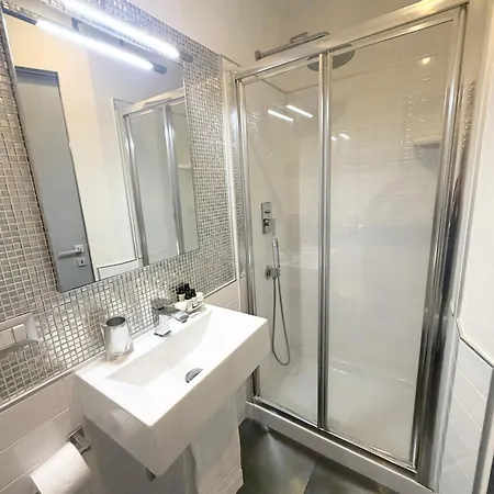 Silver Flat 베르나차